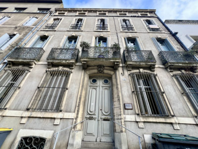 Appartement à vendre à Carcassonne (11000) — Grand appartement T4 –  Belle copropriété de caractère