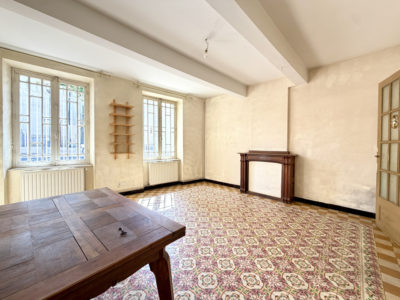 Maison à vendre à Carcassonne (11000) — Maison de village