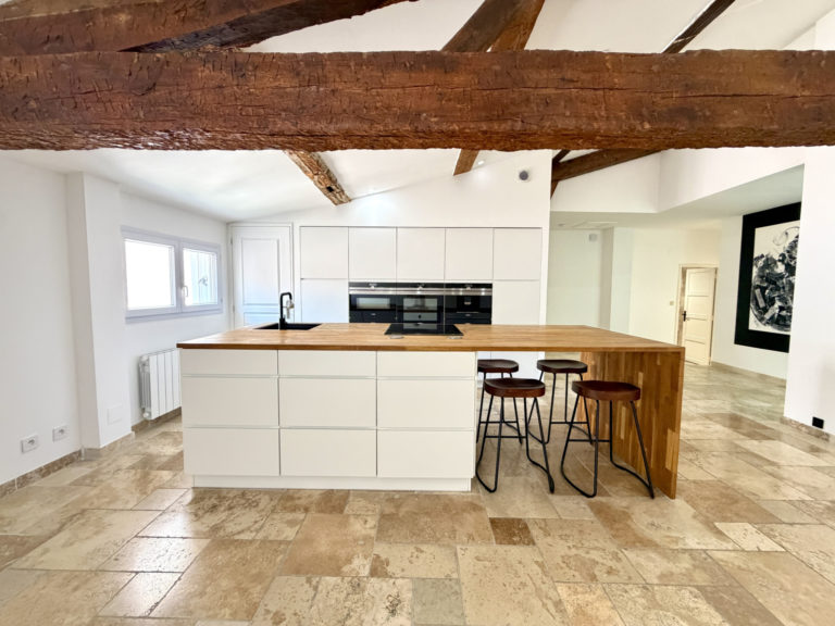 Appartement à vendre à Carcassonne (11000) — Superbe appartement de type 4