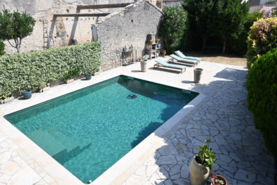 Maison à vendre à Carcassonne (11000) — Maison de caractère avec piscine et doubles garages quartier Pasteur