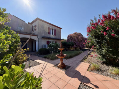 Maison à vendre à Carcassonne (11000) — Maison avec jardin et piscine pool house et garage