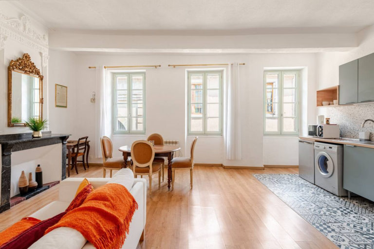 Appartement à louer à Carcassonne (11000) — Appartement T2 – Meublé – Hyper centre – 45,5 m2