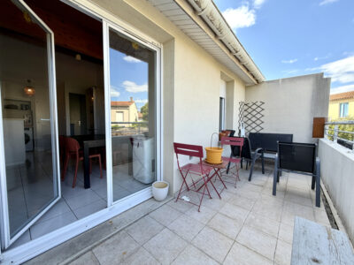 Appartement à louer à Carcassonne (11000) — APPARTEMENT T3 MEUBLÉ AVEC TERRASSE ET DEUX PLACES DE PARKING